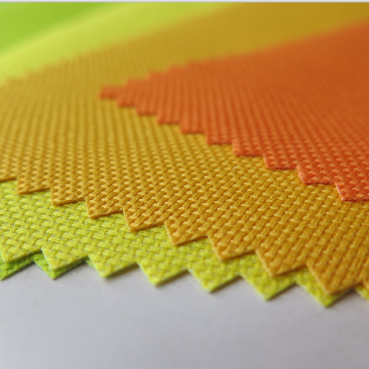 供应浙江鑫裕纺织有限公司PVC压延600D*300D牛津布料