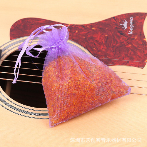 Piano drying dehumidifier, musical instrument guitar desiccant, dulcimer, guzheng, erhu, violin drying and dehumidifying agent