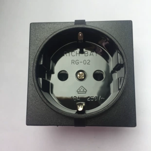 European socket RG-02 European plug RG02 German standard socket UPS backup power socket Voltage regulator socket