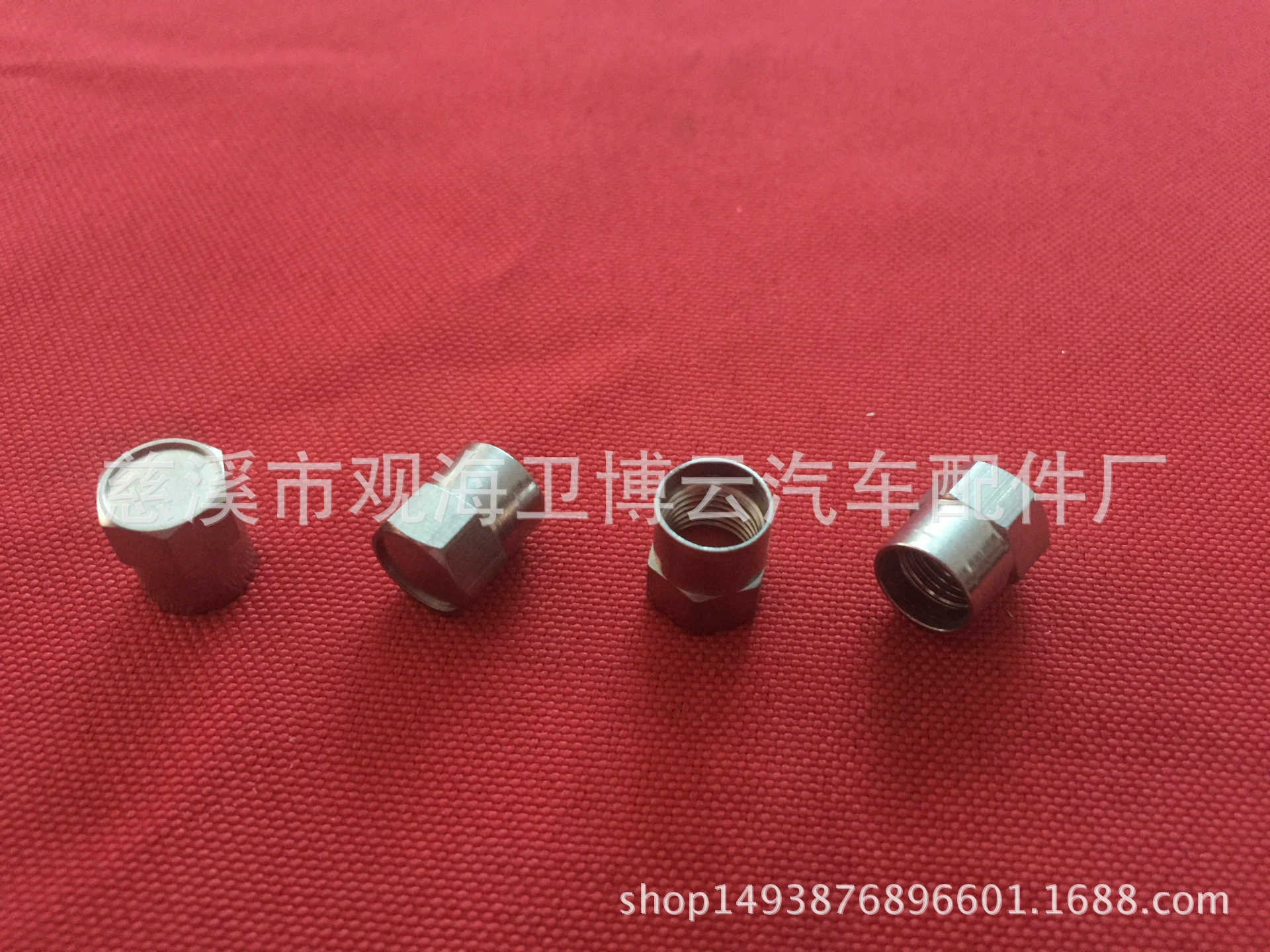 Крышки клапанов напрямую от производителя, хромированная медь, полусемиканатые, с возможностью индивидуального заказа.