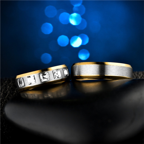 Cross-border supply titanium steel ring micropaved zirconia couple watch ring fashion two-color diamond ring wholesale