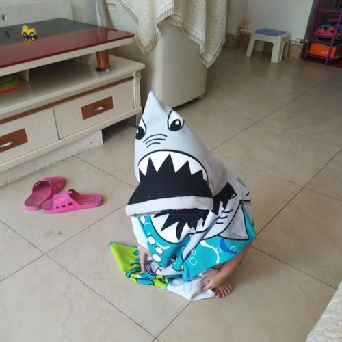 Amazon Children's Bath Towel Beach Towel Cape Baby Kids Cape Costume Hooded Bath Towel Robe Wholesale Dropshipping