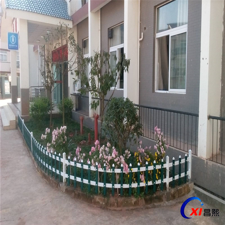 花坛装饰pvc草坪护栏公园绿化隔离栏新型锌钢篱笆庭院花园围栏网