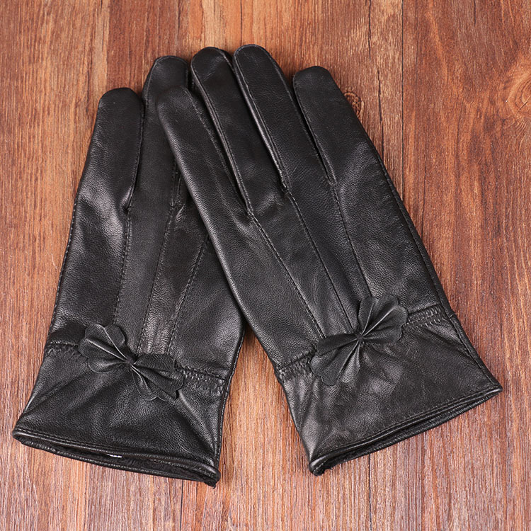 Nueva Primavera y guantes de arco de invierno forrados de lana engrosada montar caliente patchwork de piel de oveja de las mujeres guantes de pantalla táctil