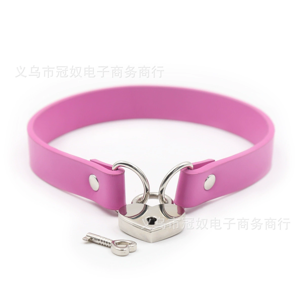 2017 Multicolor Leather Neck Collar with Heart Shape Lock Neck Collar Alternative Training Punk Accessories for Women Wholesale Tease