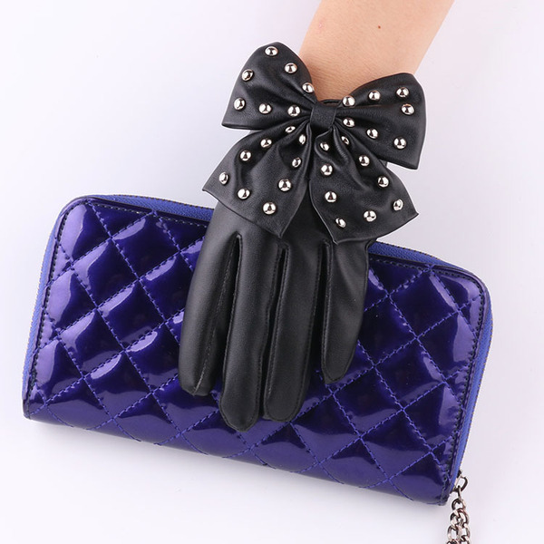 Fashionable polyurethane cute multicoloured gloves with bow