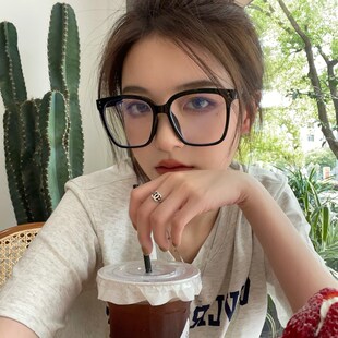 Internet celebrity large frame plain face artifact black frame glasses women's Korean-style fashionable myopia glasses frame 30082 slimming plain glasses fashion