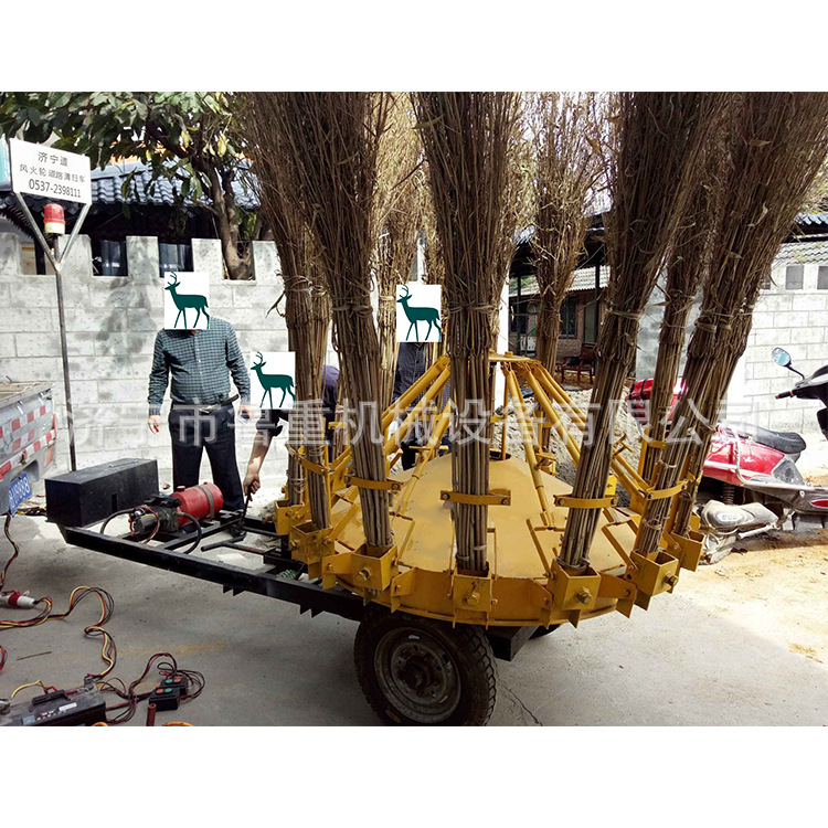 厂家生产全自动折叠式扫路车 16把扫把清扫车 欢迎选购