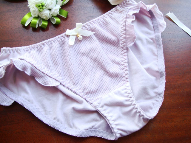 Pendant pearl, underwear, pants