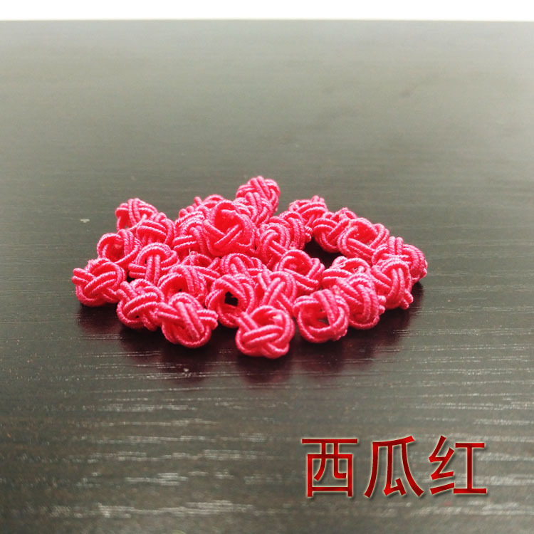 Venta al por mayor piña hebilla DIY material hecho a mano piña nudo chino nudo accesorios 6mm nylon piña nudo bolsa hebilla