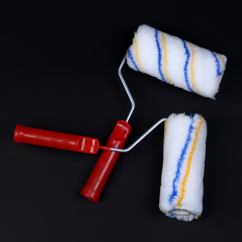 El fabricante suministra brochas de pintura, rodillos de pintura de 4 pulgadas, rodillos de 5 pulgadas, cabezales de brocha anti-desprendimiento, brochas para pintura artística y anti-caída de pelo.