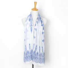 跨境貨源防曬空調披肩圍巾雪紡 女春秋復古速賣通wish青花瓷絲巾