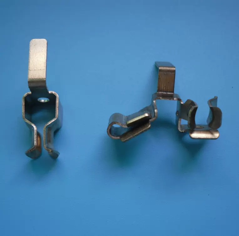 电源五孔插座铜片磷铜导电片智能五金配件PCB板插片弹片连接器