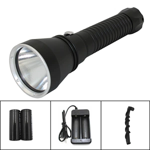 The second generation XHP70 diving flashlight stepless dimming diving flashlight P70 diving flashlight underwater 80 meters strong light