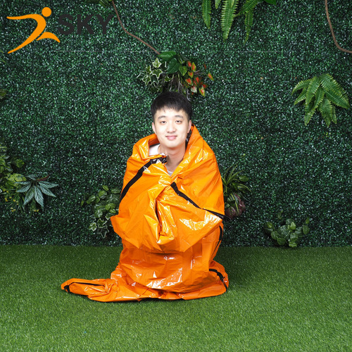 Shengkai Manufacturer Outdoor Lightweight and Portable Emergency First Aid Insulating and Keeping Warm Lifebuoy PE Orange Sleeping Bag Wholesale