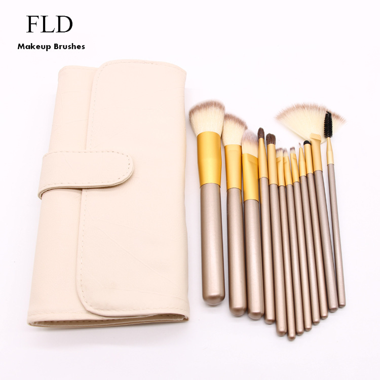 12/18/24 brocha de maquillaje brocha de sombra de ojos beige juego de maquillaje de belleza fabricante transfronterizo al por mayor conjunto completo de herramientas