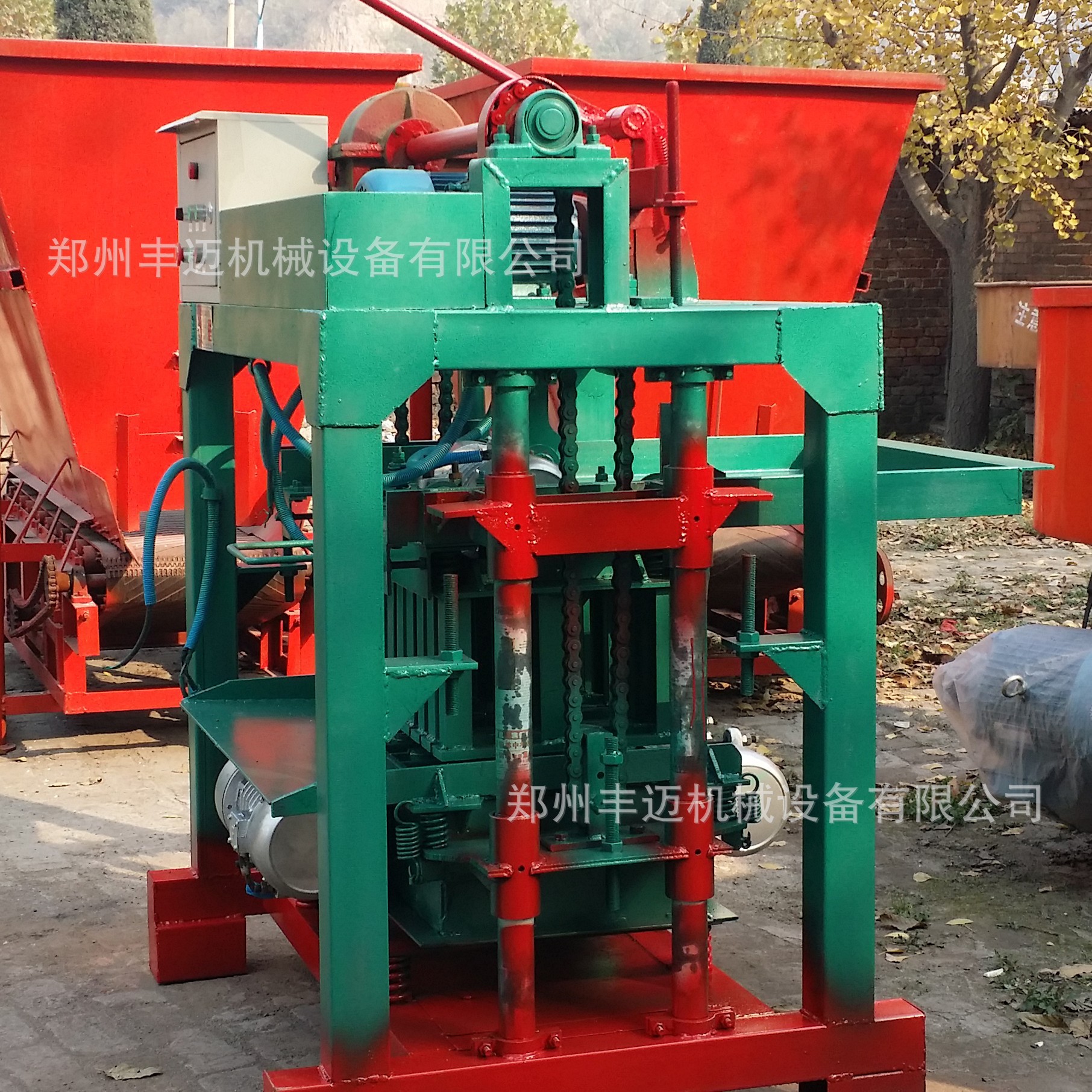 郑州供应自动推拉砖机 垫块砖机 小型半自动免烧砖机 质量好