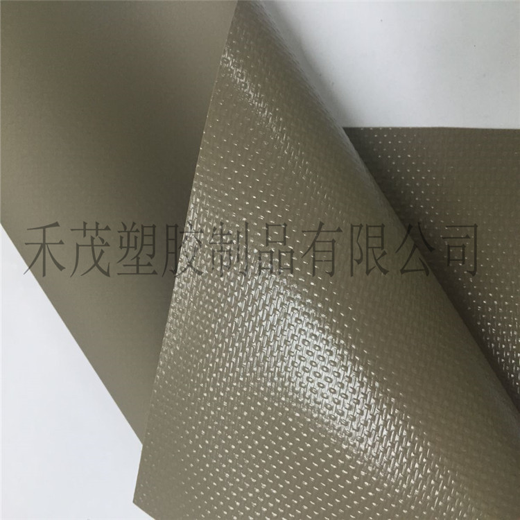 500DPVC夹网布 卡其色 箱包料 灯箱布 耐磨 防水