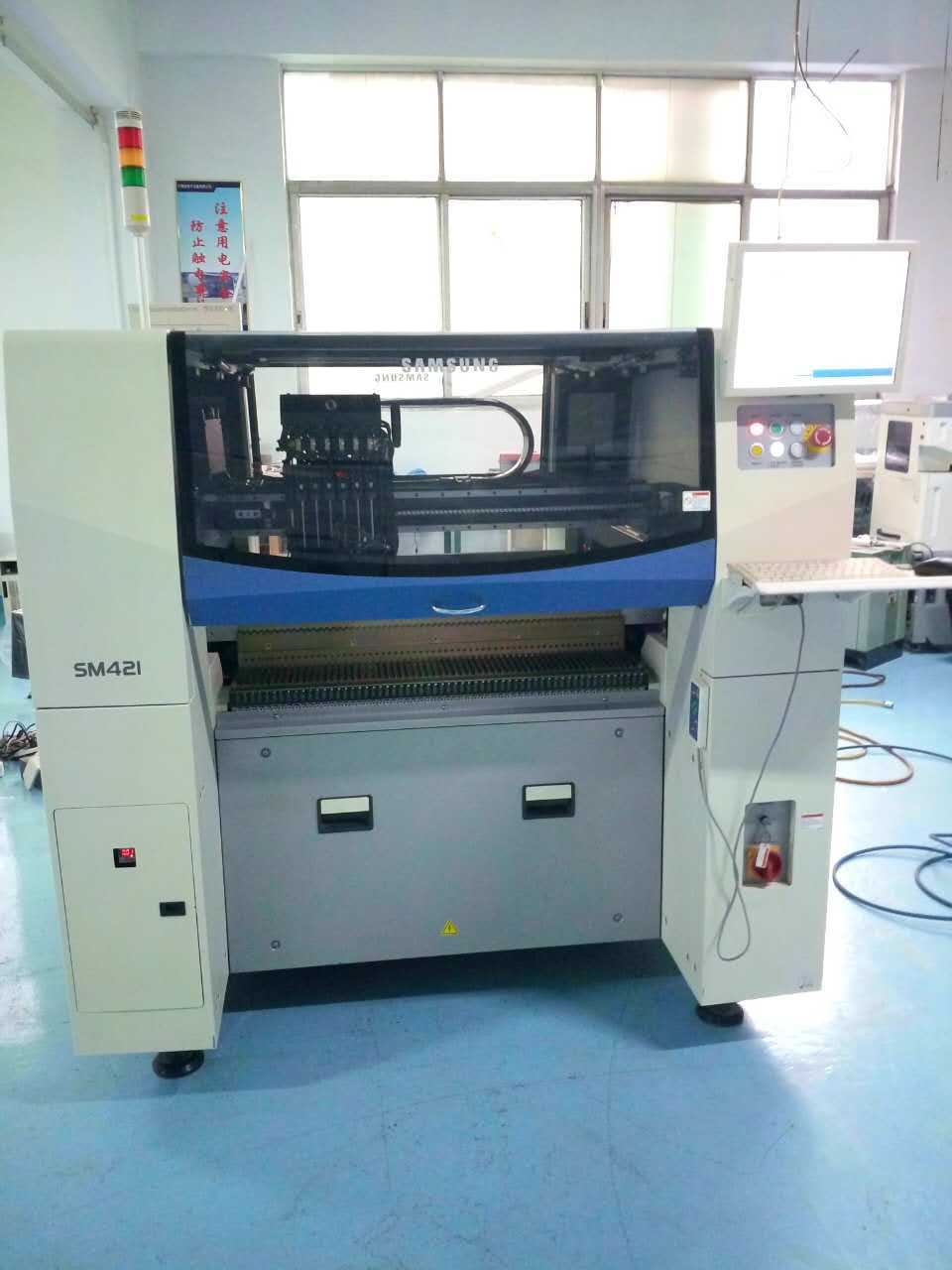 供应多功能全自动led三星贴片机 三星SM421贴片机小型电子设备