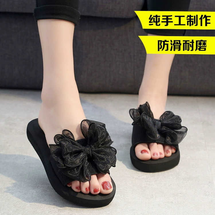 Shinjiao новый средний каблук слайд Нескользящие износостойкие толстые дно лук пляж слайд Летние удобные сандалии для женщин