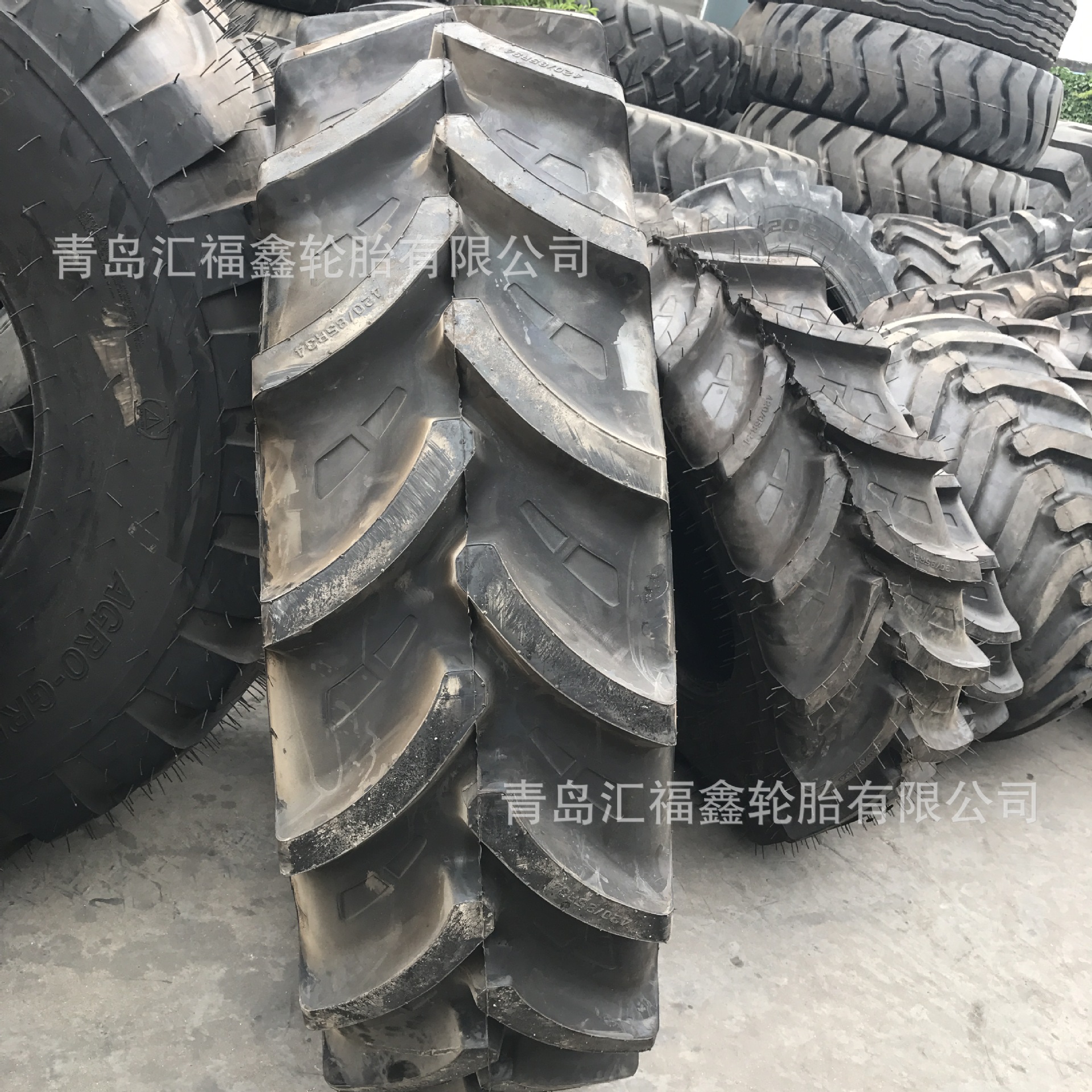出口子午线人字轮胎420/85R34（16.9R34）农业轮胎