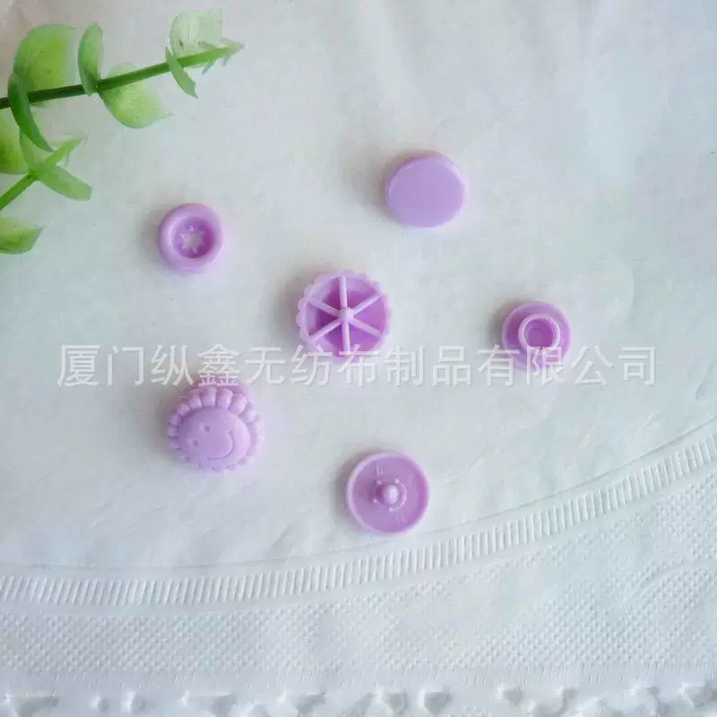 Новый DIY детская одежда квад кнопки Одежда и одежда цветная клубника солнце лилия любовь пятиугольник улыбающееся лицо квад кнопки