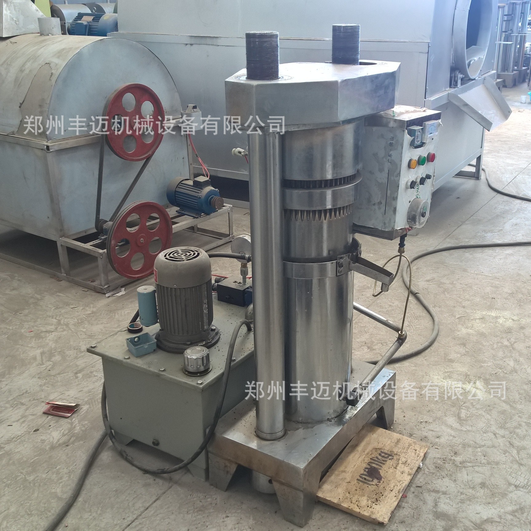 全自动液压榨油机 芝麻油压榨机 180型香油机