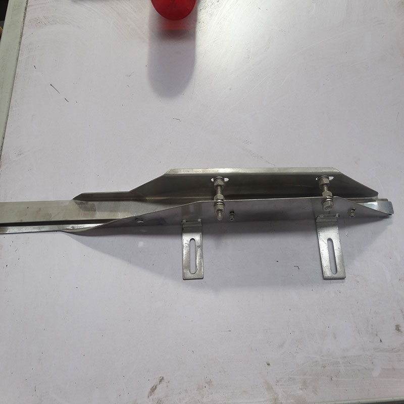 可调节单折边器