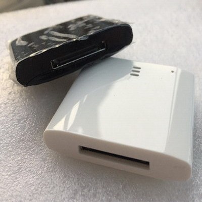 Applicable to iphone4s 30PIN interface to Bluetooth receiver audio 4s Port to Bluetooth adapter
