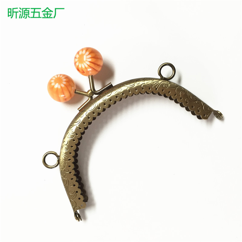 厂家供应钱包五金架 女包手袋铰包包五金铰 彩色珠钱包口金