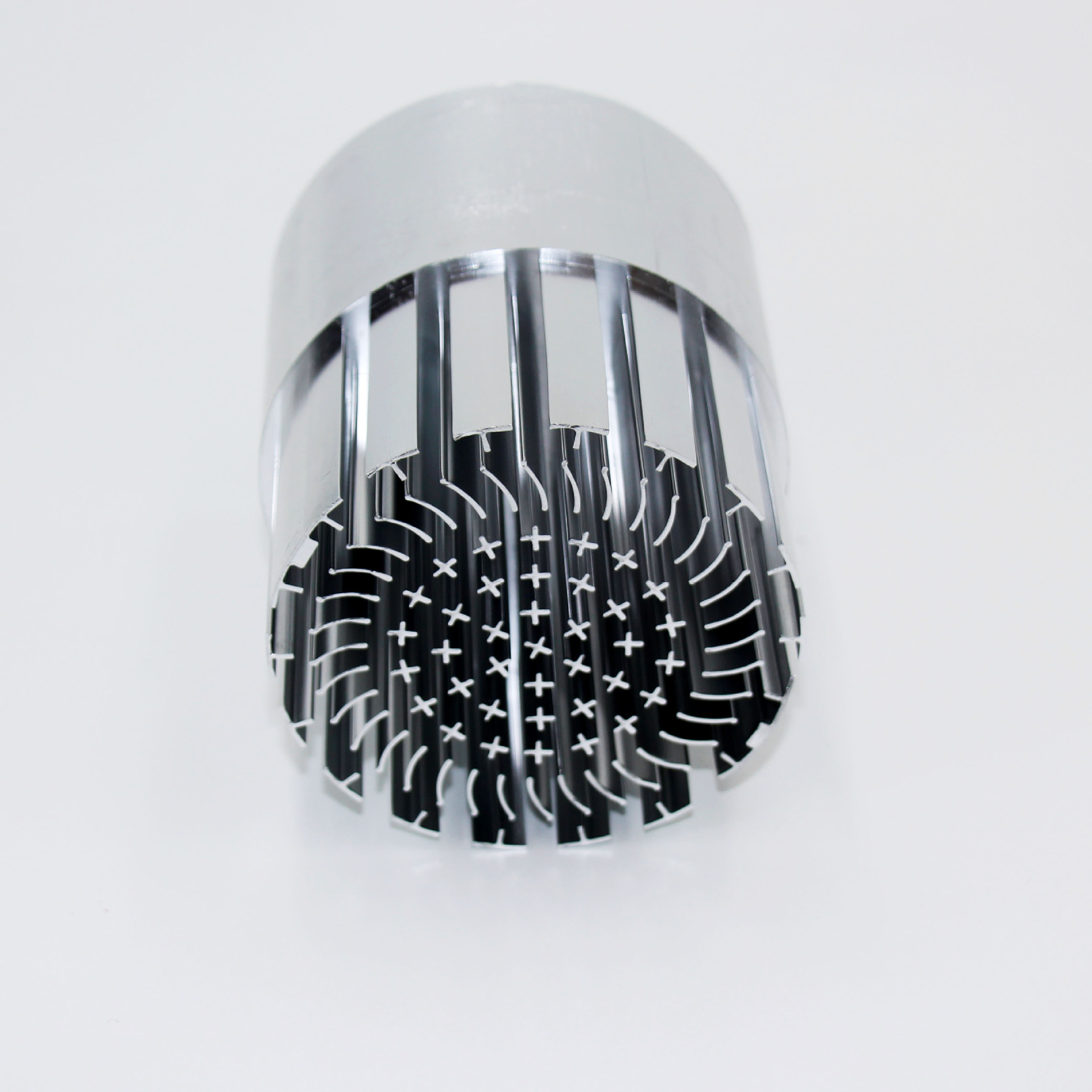 厂家直销冷锻散热器LED冷锻一体化光面导轨灯外壳 冷锻导轨灯外壳