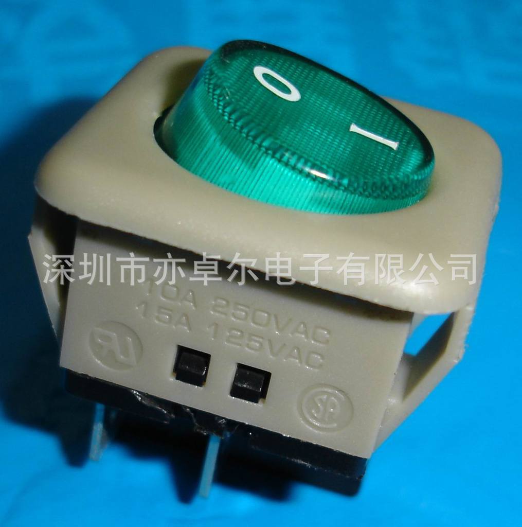 台湾PRONIC原装正品普尼克船型开关 四脚绿灯 R21-22C-36翘板开关