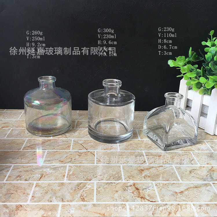 新款玻璃瓶 藤条玻璃香薰瓶圆柱形 香薰玻璃瓶150ml