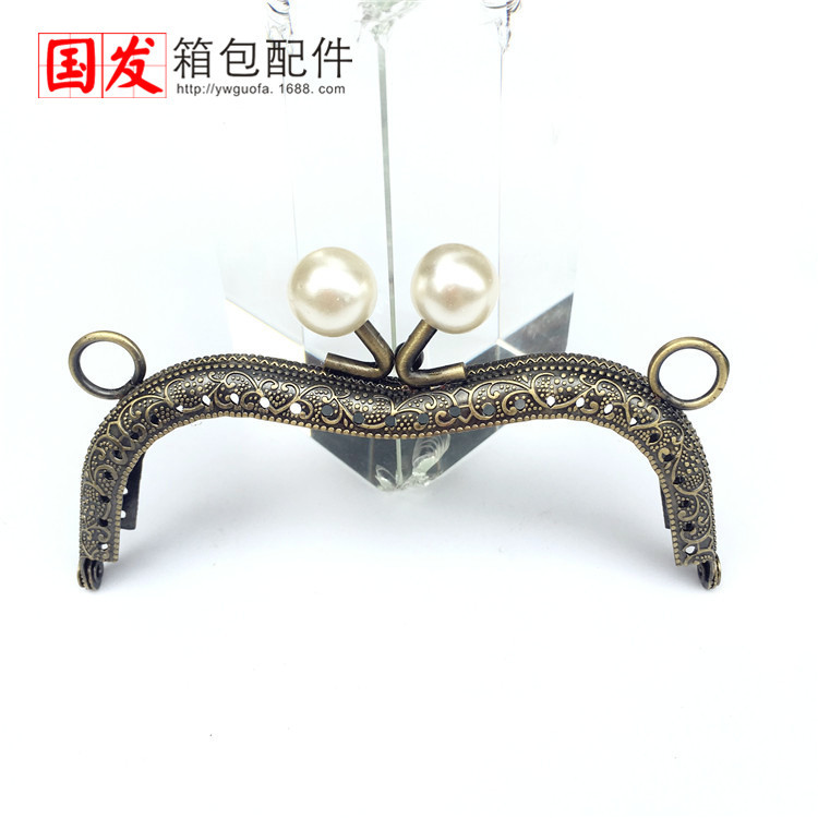 No en stock: 11Cm relieve M cabeza de caramelo oro 14MM cabeza de perla