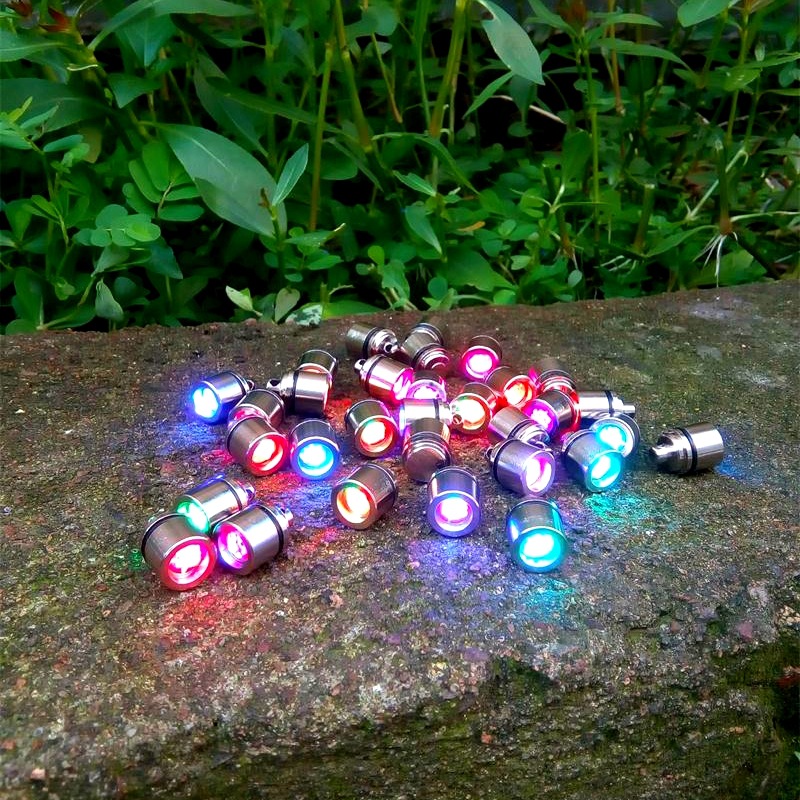 锂铁电池CR1220纽扣电池3V碱性钮扣电池发光七彩灯扣式电池配件