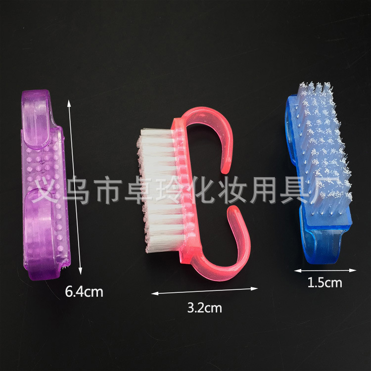 Accesorios de traje de manicura eliminación de polvo cepillo pequeño polvo de plástico cepillo de cuerno de tamaño pequeño ventas directas de fábrica