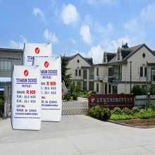 �ذ��û�����Ĥ⁰׷۽�tʯ��R