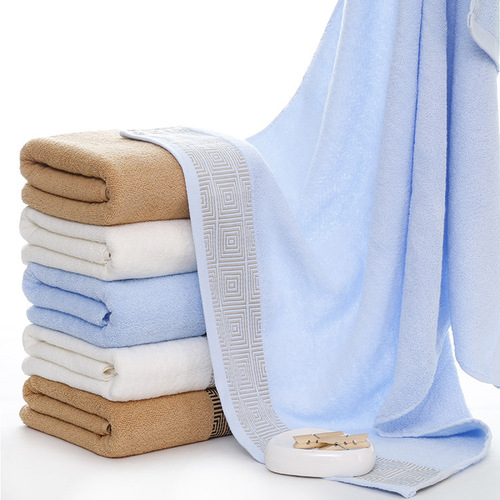 Adult 32-strand jacquard bath towel 70*140 European and American style back lattice household plain color absorbent 360g pure cotton beach towel