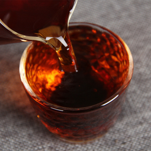 Bulk 2006 Icelandic Ancient Tree Golden Tip Old Tea Ecological Ancient Tree Tea Yunnan Seven Seeds Cake Dark Tea 357g