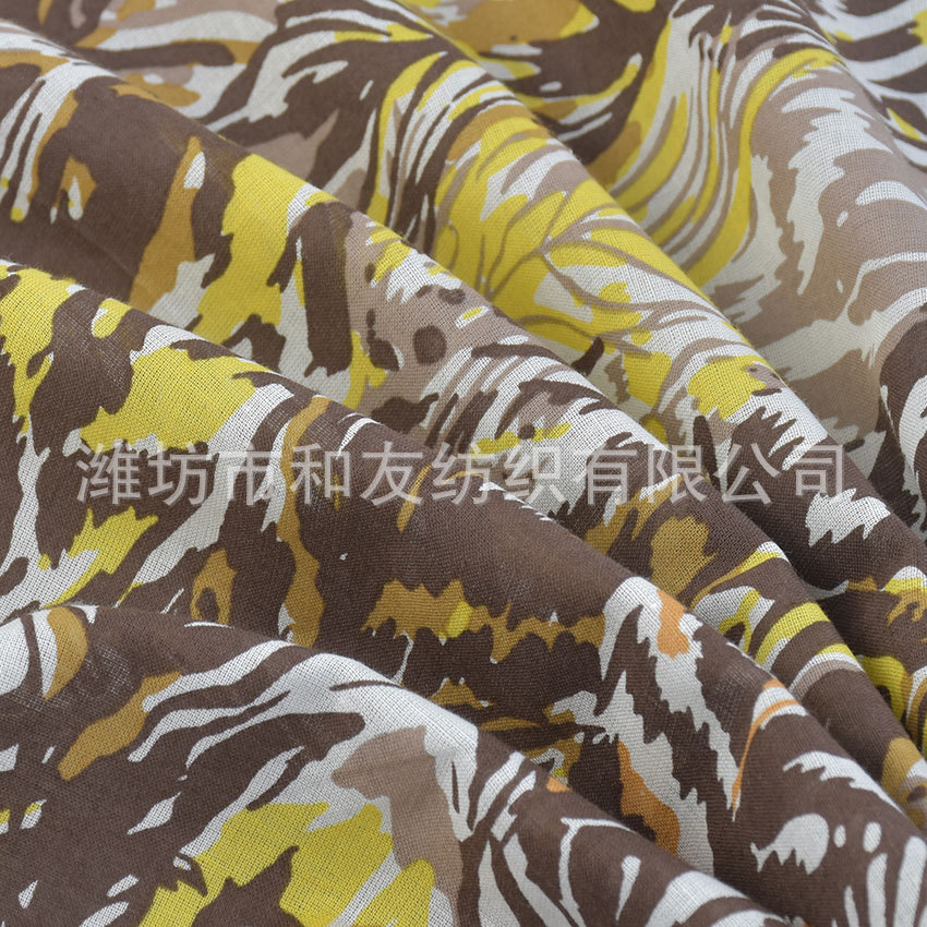 60*60纯棉府绸印花 70*70棉衬衣女裙装工装面料 活性印花梭织面料