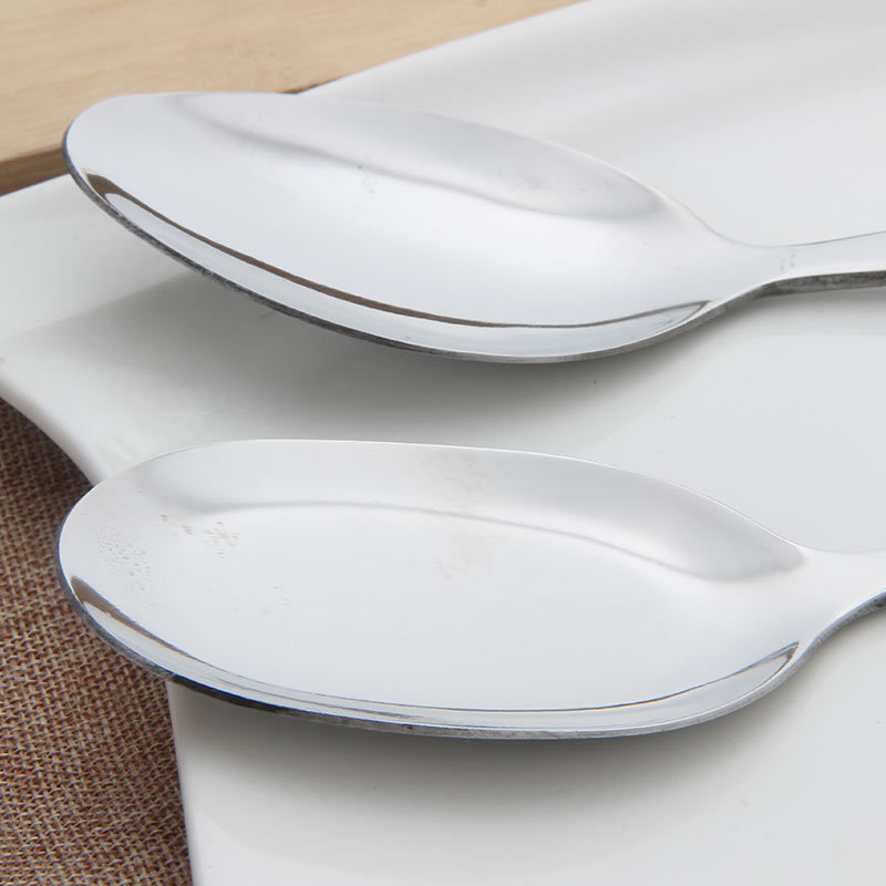 Cuchara común de acero inoxidable cuchara de comida Cuchara de comida buffet occidental cuchara de arroz cuchara de comida engrosada Cuchara de comida cuadrada