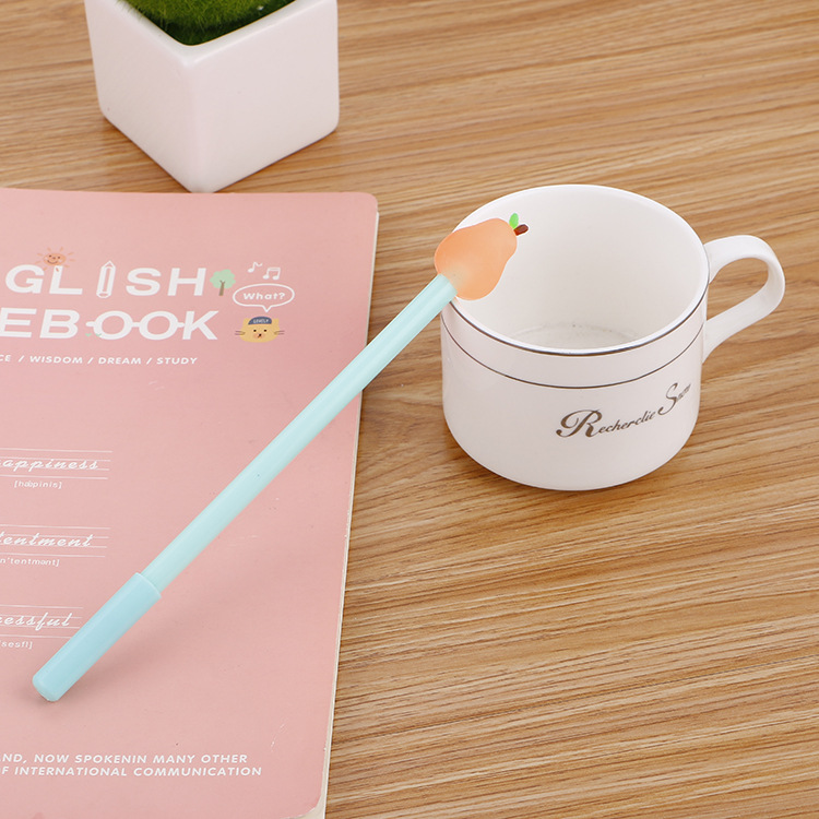 Pluma de gel de fruta creativa Linda pluma de agua de estudiante de aprendizaje papelería suministros de oficina pluma de firma al por mayor