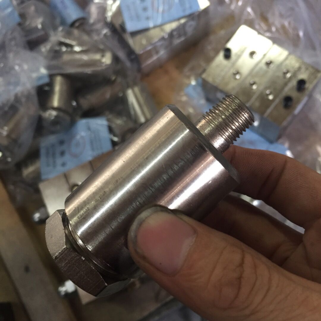 GGQ-40C-20-K小型干油过滤器 分配器进口专用