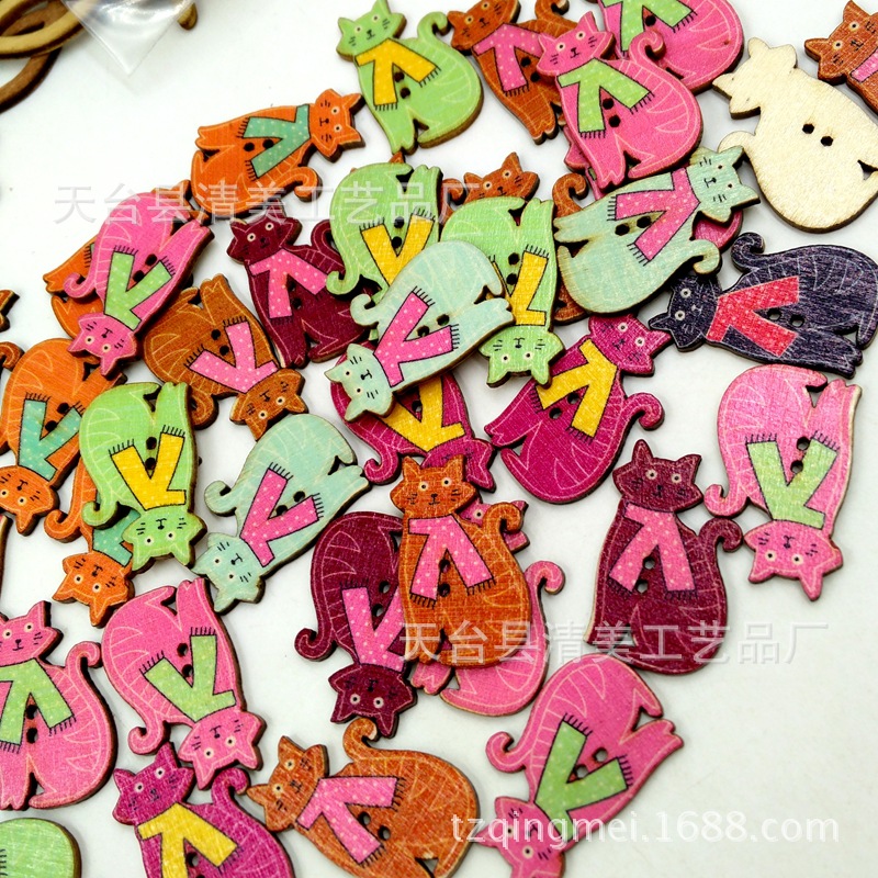 Bufanda botones en forma de gato botones de color con estampado de madera retro decorados a mano 50 piezas en un paquete de todo fósforo