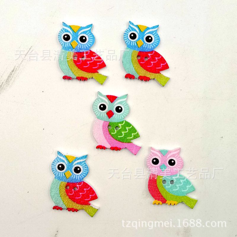 21*21mm fondo blanco colorido búho botones de madera niños diy decoración búho botones mosaico