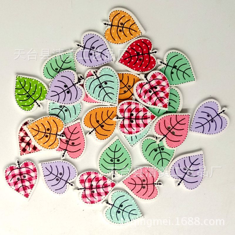 25mm * 26mm DIY fondo blanco albaricoque botones de madera hojas decorativas botones pintados hechos a mano exquisitos