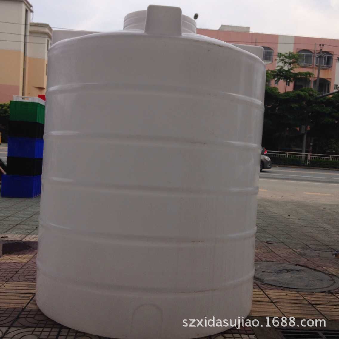 厂家供应 牛筋 10吨  LLDPE 圆形塑料桶  耐酸碱塑料水塔