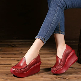 女式休闲单鞋;女式皮靴;平底拖鞋