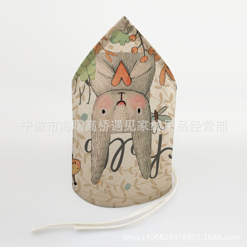 Кролик, платок, пчела