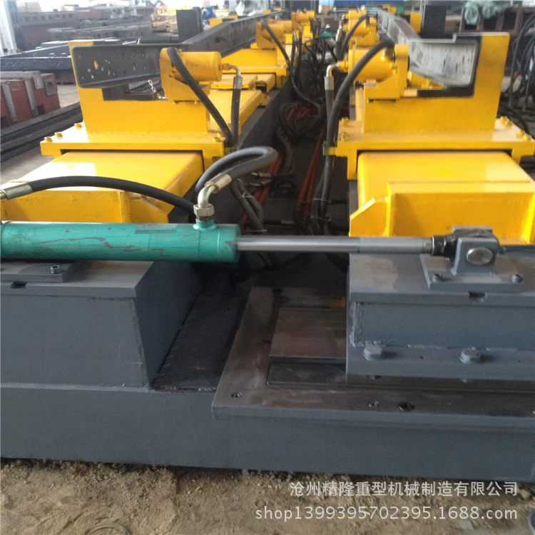 Рамка сборки арматура Автомобильная большая рамка клепки линия нестандартный дизайн оборудования Военная специальная форма оборудования